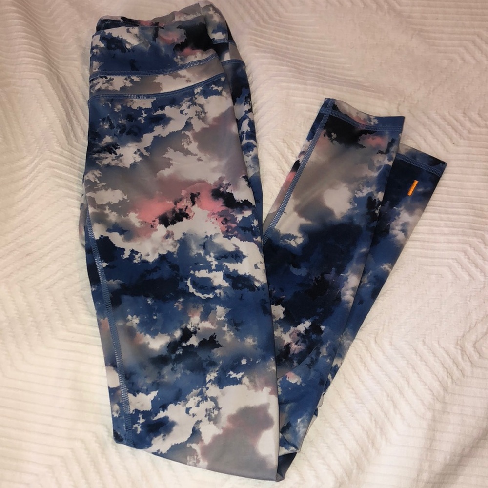 Lucy Yoga Tights